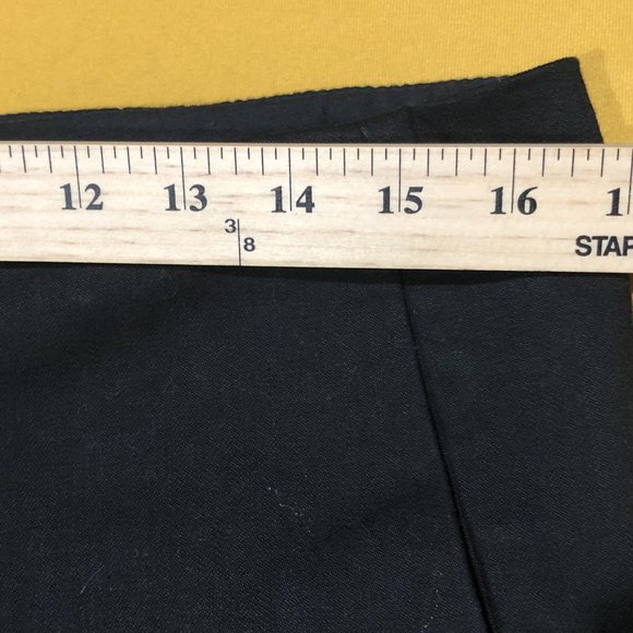 Sitwell Womens Size 12 Black Cotton Capri Pants Made in USA - Picture 3 of 6